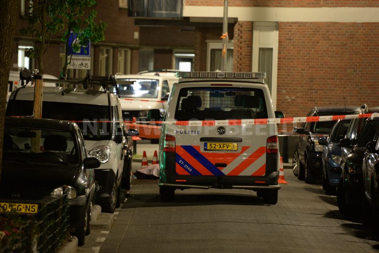 Man met schotwond meldt zich in ziekenhuis na fataal schietincident Essenburgstraat Rotterdam
