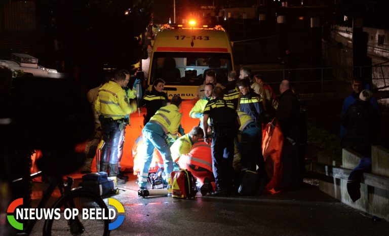 Schipper overleden na val van boot Haven Krimpen aan den IJssel