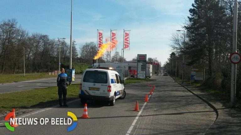 Handhaving grijpt in bij affakkelen gas van tankstation Couwenhoekseweg Capelle aan den Ijssel