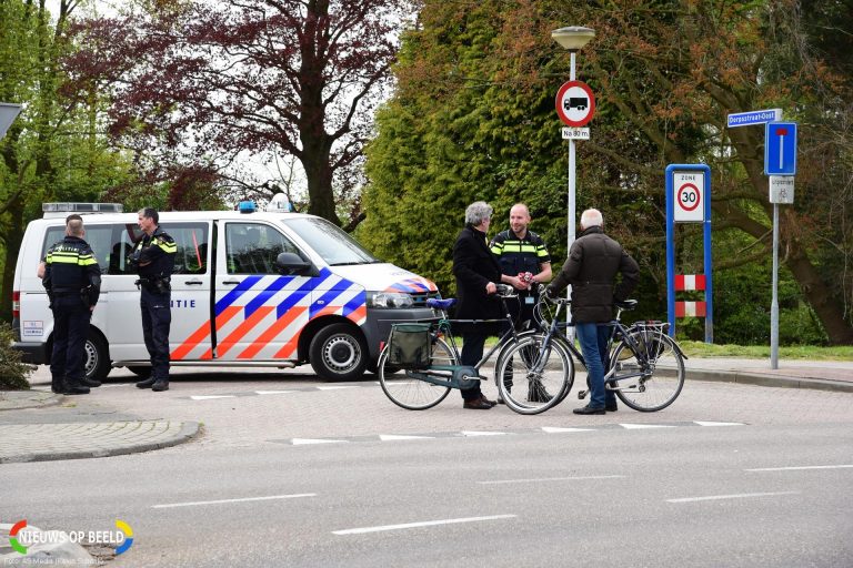 Grote zoekactie naar mannen met vuurwapen en mes Buitenoord Barendrecht