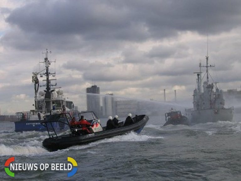 Drie daagse grote oefening met meerdere diensten in Rotterdamse haven