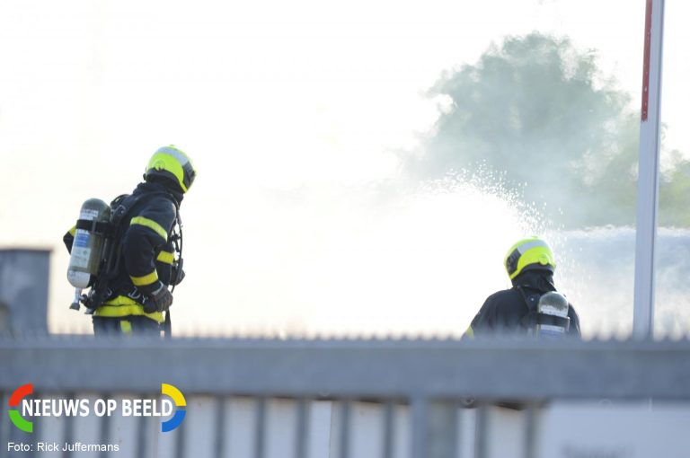 Veel overlast bij flinke containerbrand Plutostraat Den Haag