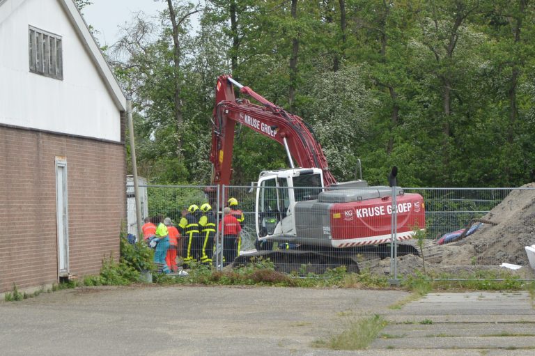 Man zwaar gewond door bedelving Industrieweg Zoetermeer
