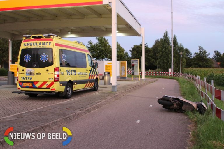 Scooterrijder gewond na eenzijdig ongeval Rijndijk Hazerswoude-Rijndijk