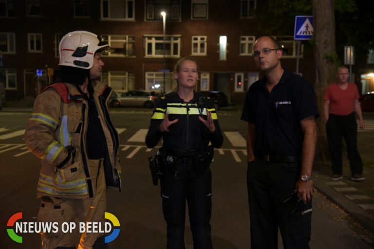 Uitslaande brand verwoest bovenverdieping woning Markerstraat Rotterdam