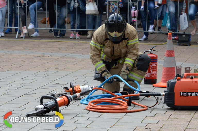 Veiligheidsdag druk bezocht Stadserf Schiedam