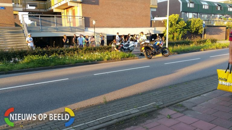 Jongen gewond na val van hek Muzieklaan Zoetermeer