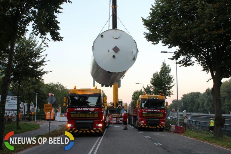 Verplaatsing grote silo voor waterzuiveringsinstallatie Kanaalweg Leiden