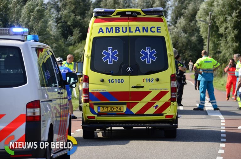 Traumahelikopter inzet bij zwaargewonde fietser Lekdijk West Bergambacht