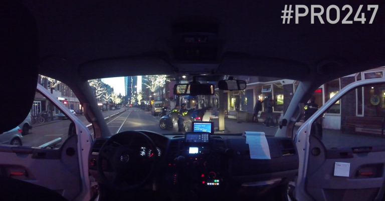 Spannende politie PRO24/7 video van een BTGV aanhouding op de West-Kruiskade Rotterdam