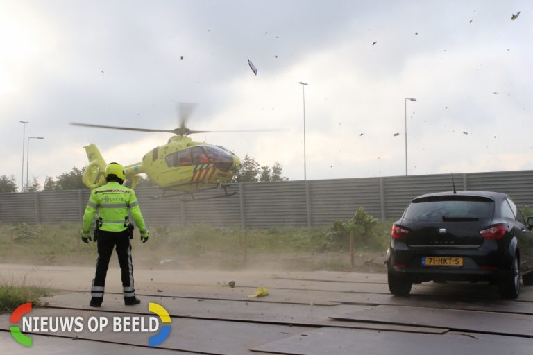 Een gewonde na ongeval tussen vrachtwagen en fietser Simon Smitweg Leiderdorp