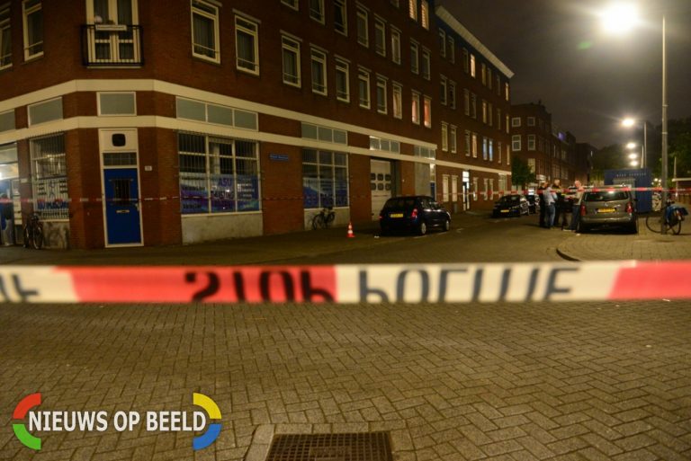 Politie onderzoekt mogelijke schietpartij Rosener Manzstraat Rotterdam