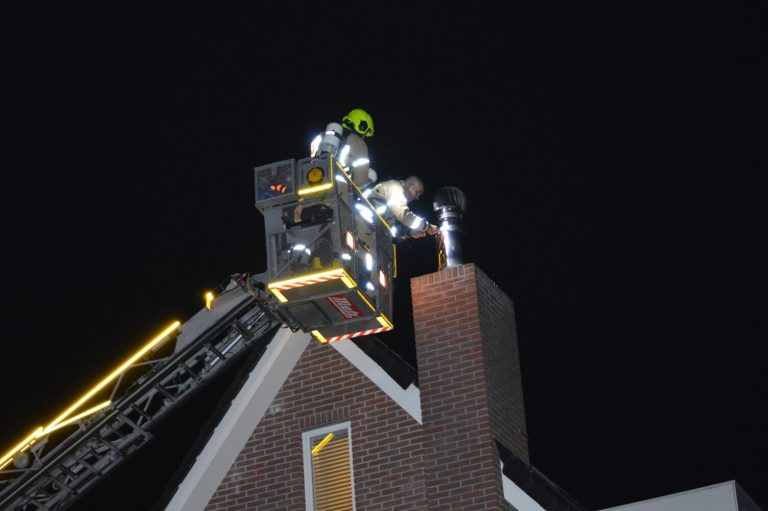 Brandweer rukt uit voor schoorsteenbrand Bastille Berkel en Rodenrijs