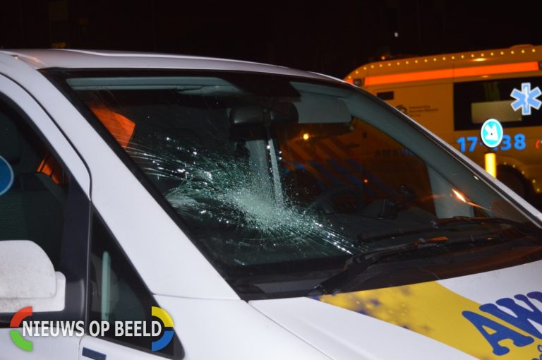 Zwangere vrouw geschept door auto Kooilaan Hellevoetsluis