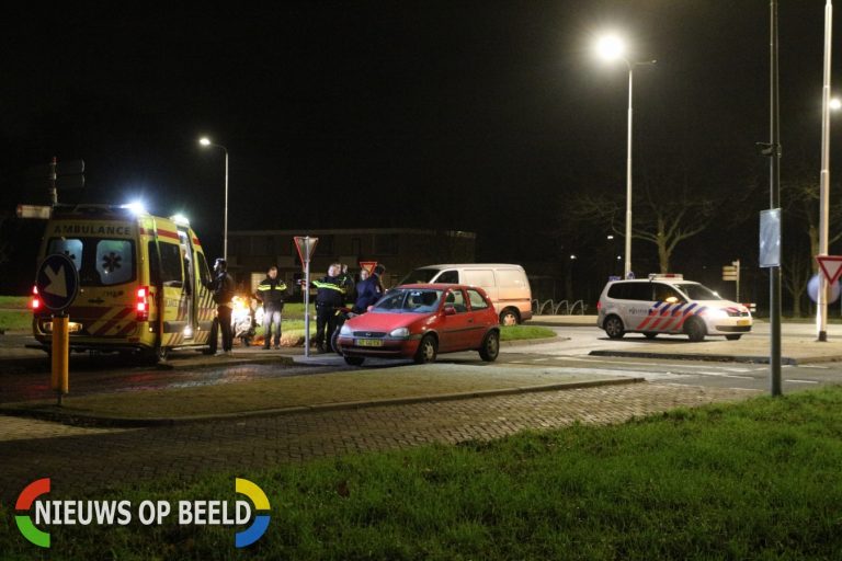 Brommerrijder gewond na botsing met personenauto Brahmslaan Leiden