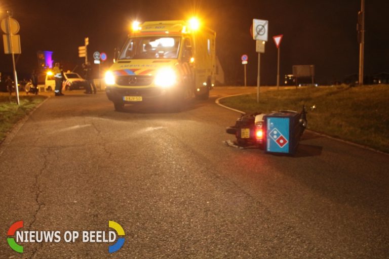 Aanrijding tussen twee scooters Nijverheidsstraat Capelle aan den IJssel