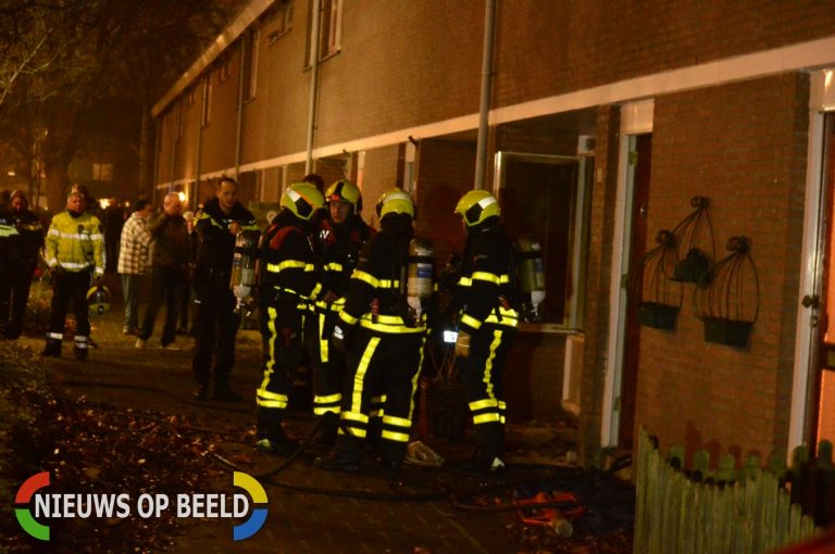 Flinke rook ontwikkeling bij brand in woning Cretstraat Zoetermeer