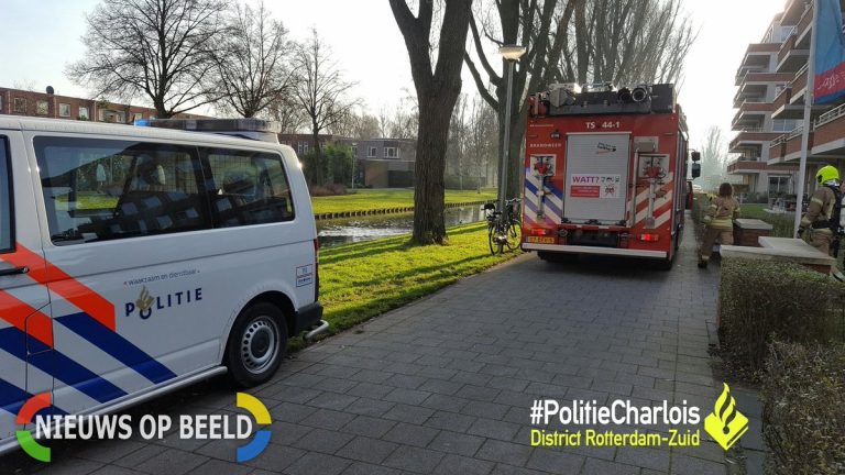 Brand door ontplofte aansteker Burghsluissingel Rotterdam