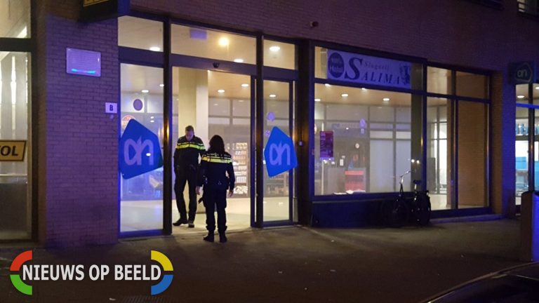 Brandje in hal van Albert Heijn Mathenesserplein Rotterdam