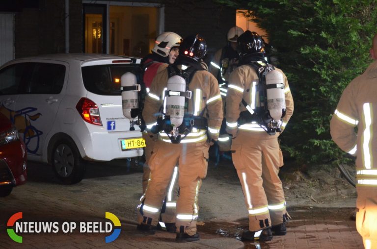 Brand in woning veroorzaakt door openhaard De Wurft Rotterdam