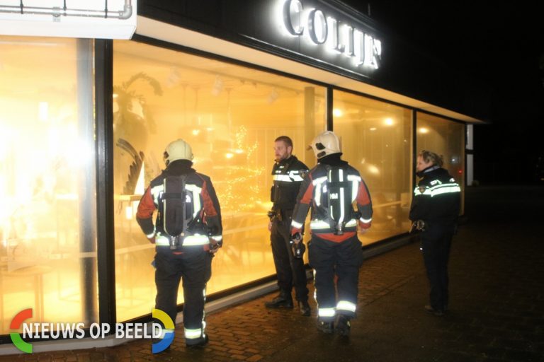 Melding brandgerucht in winkel blijken beslagen ramen Hoge Rijndijk Leiden