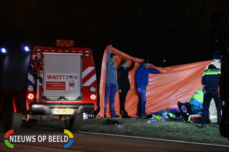 Twee zwaargewonden na aanrijding tussen fietser en scooter Klapwijkseweg Berkel en Rodenrijs