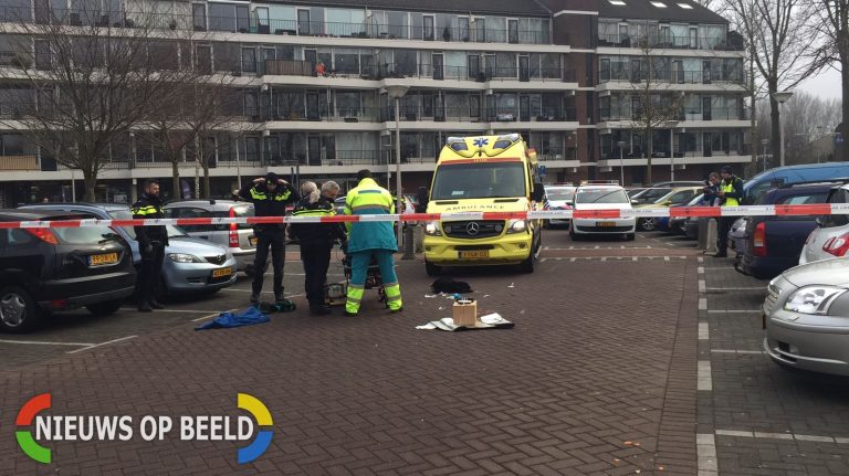 Vrouw zwaargewond na ongeval op parkeerplaats Swadenburg Gouda