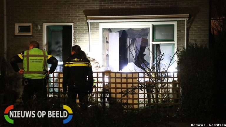 Twee katten overleden bij woningbrand Thorbeckeplein Moordrecht