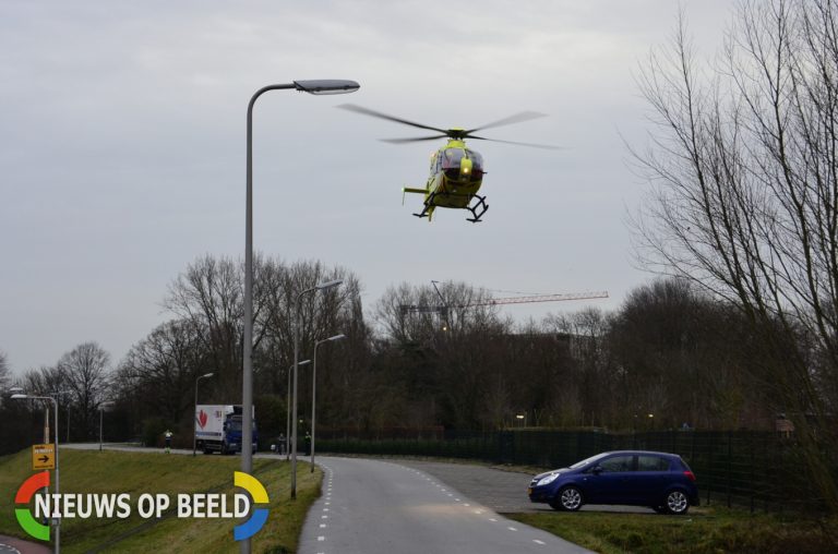 Fietser zwaargewond na aanrijding met auto Sportlaan Gouda