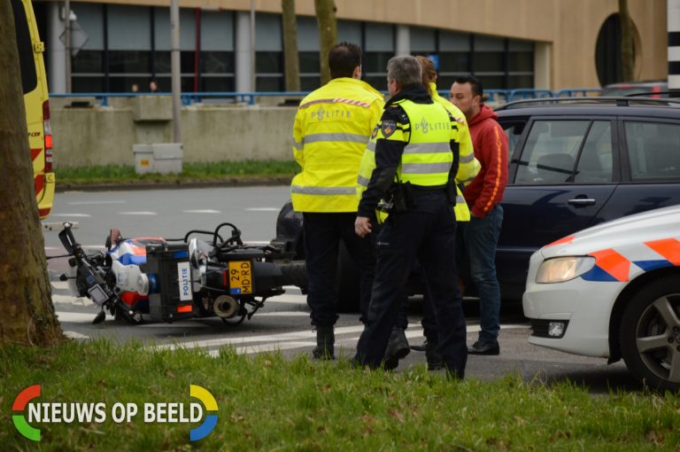Motoragent gewond na ongeval Zwaardslootseweg Zoetermeer