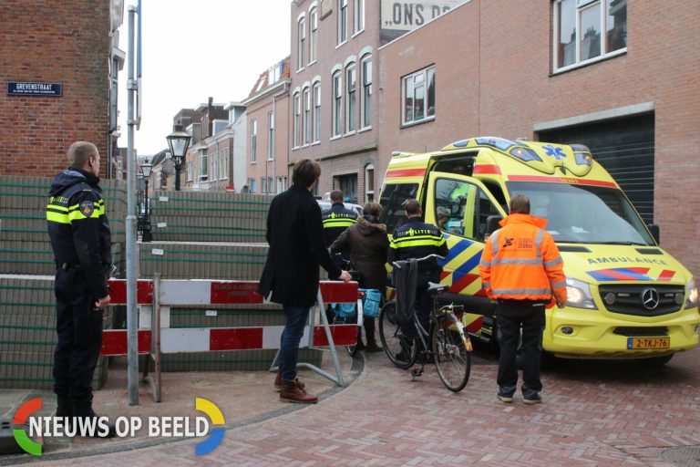 Fietser gewond na botsing met andere fietser Grevenstraat Leiden