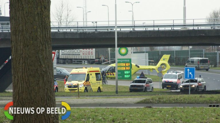 Zwaargewonde onder viaduct N209 Boterdorpseweg Bergschenhoek