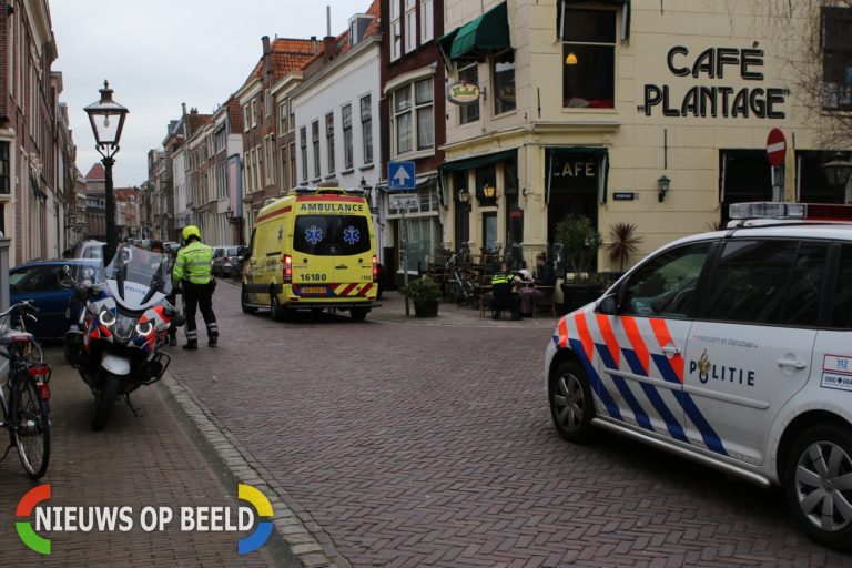 Scooterrijdster komt in botsing met personenauto Plantage Leiden