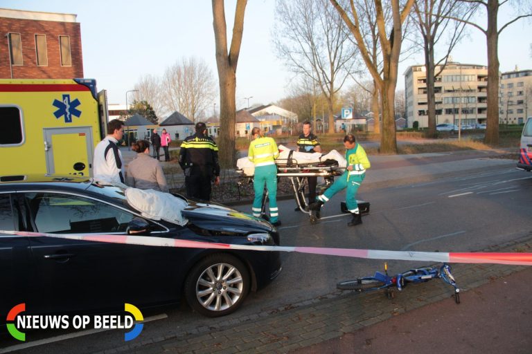 Fietser gewond bij aanrijding met personenauto Groenendaal Krimpen aan den IJssel