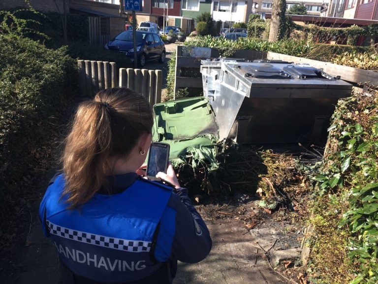 GFT en papiercontainers opzettelijk in de brand gestoken Capelle Oostgaarde