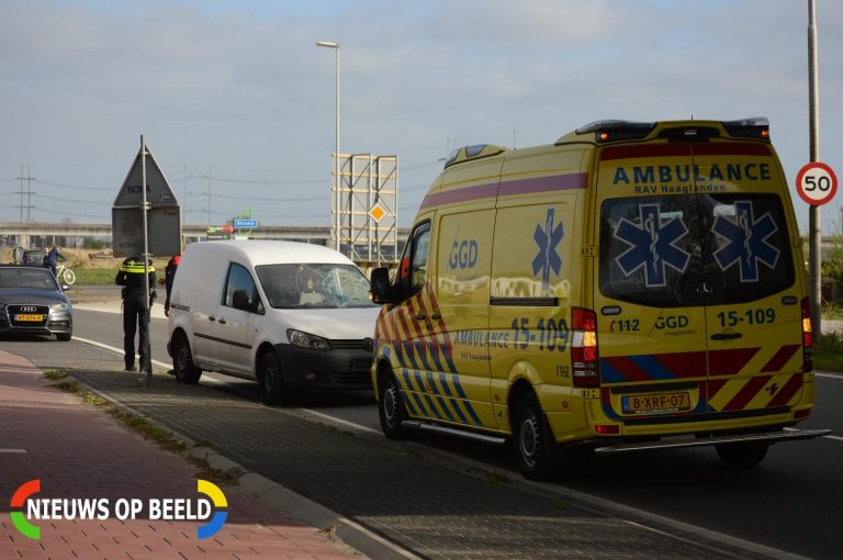 Forse schade bij aanrijding Bleiswijkseweg Zoetermeer