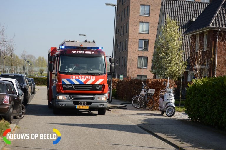 Brandweer rukt uit voor brand in schuur IJsselstroom Zoetermeer