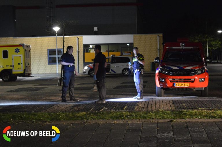 Vrouw overleden na steekincident voor jongerencentrum Fazantenlaan Hellevoetsluis