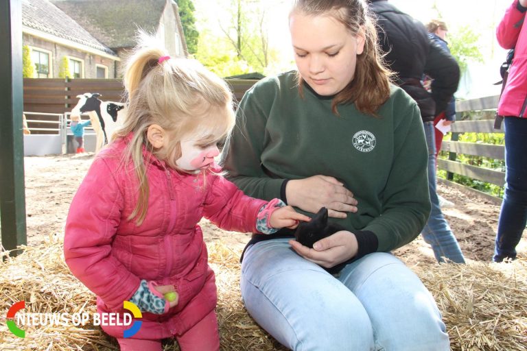 Zaterdag 20 mei lentefair kinderboerderij Klaverweide Capelle aan den IJssel