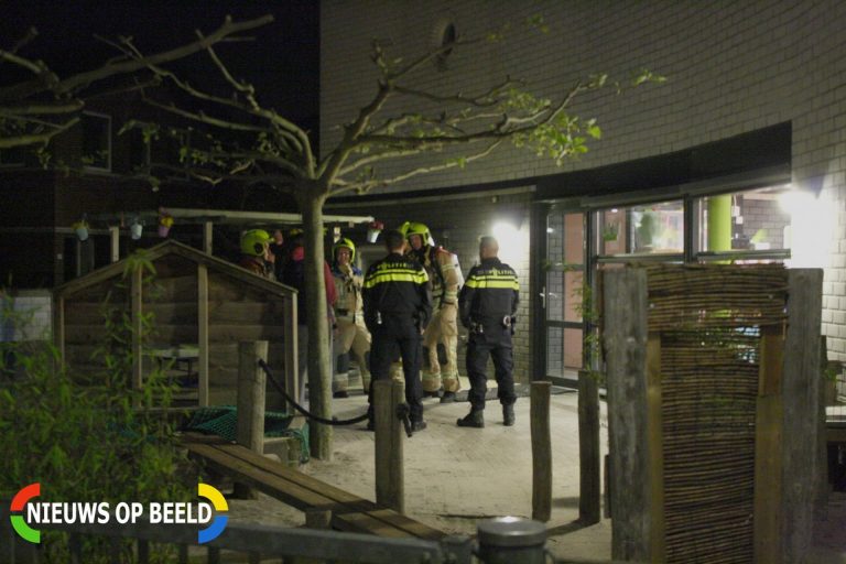Brandweer rukt uit voor een koolmonoxide melding bij de Droomplaats Kinderopvang Okidoki Stampioendreef Bergschenhoek