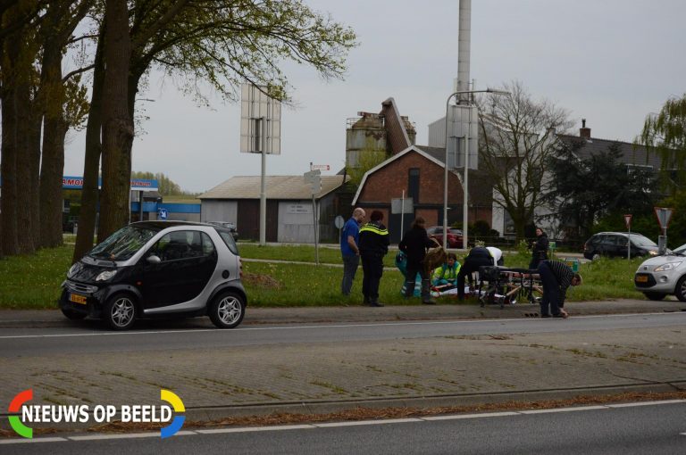Fietser gewond geraakt na aanrijding Hoogeveenseweg Hazerswoude-Dorp