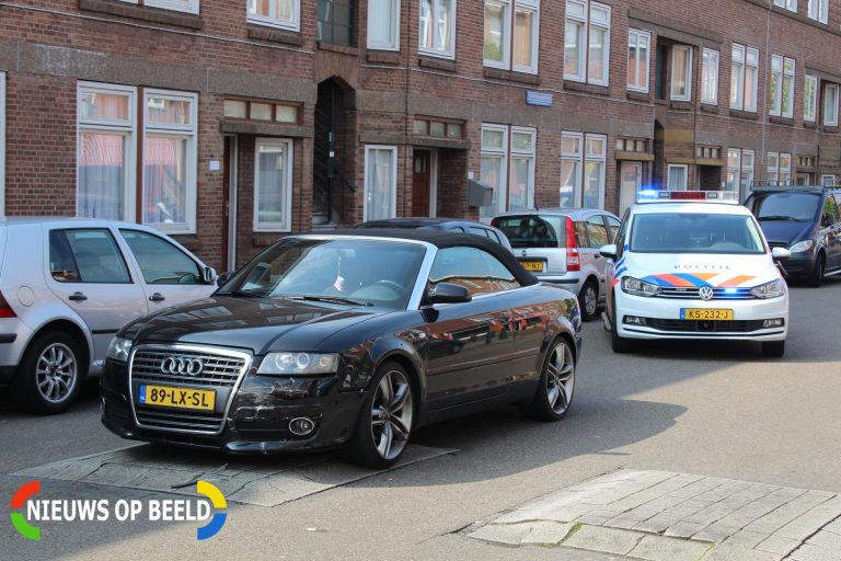Flinke schade bij frontale aanrijding Schalk Burgerstraat Den Haag