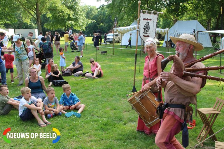 Dag van het Park, middeleeuws spektakel in het Schollebos (video)
