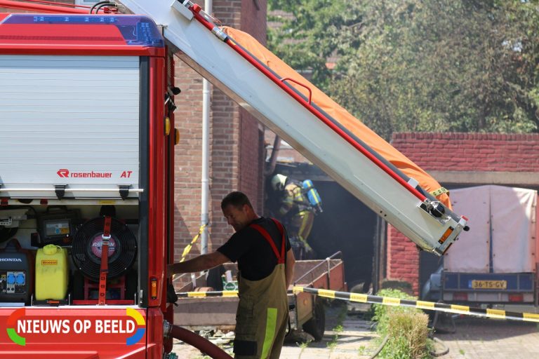 Veel schade bij brand in garage Borrekuilstraat Geleen