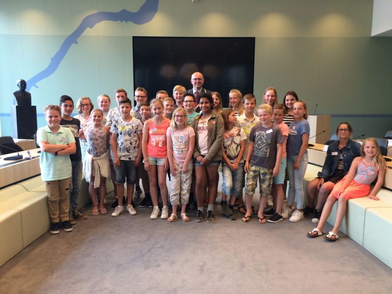 Kindergemeenteraad Krimpen aan den IJssel kiest voor project ‘scholen gaan samen scheiden’