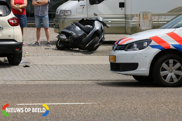 Ernstig gewonde bij aanrijding tussen scooter en auto Doctor Nolenslaan Sittard