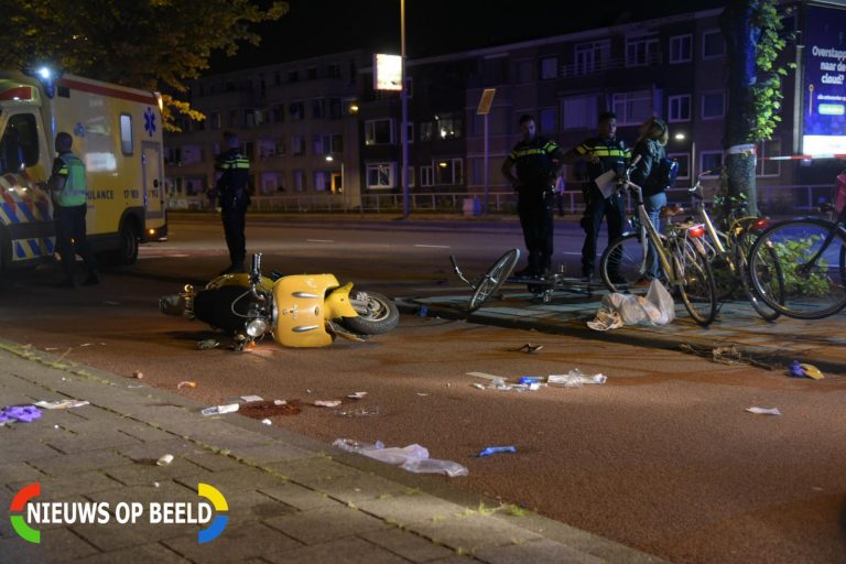 Scooterrijder ernstig gewond na botsing met fietser Maasboulevard Rotterdam