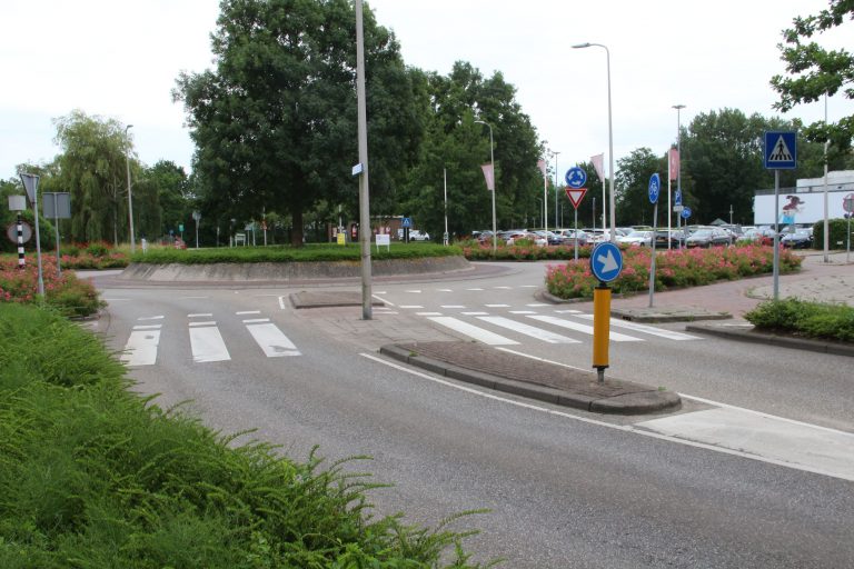 Verkeerssituaties bij rotondes Capelle aan den IJssel aangepast ( video )