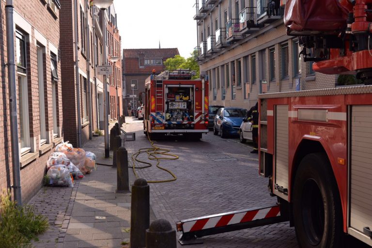 Brandje in woning door sigaret Paradijs Gouda