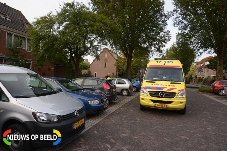 Man (52) ernstig gewond na steekpartij Ernst Barlachrade Capelle aan den IJssel (VIDEO)